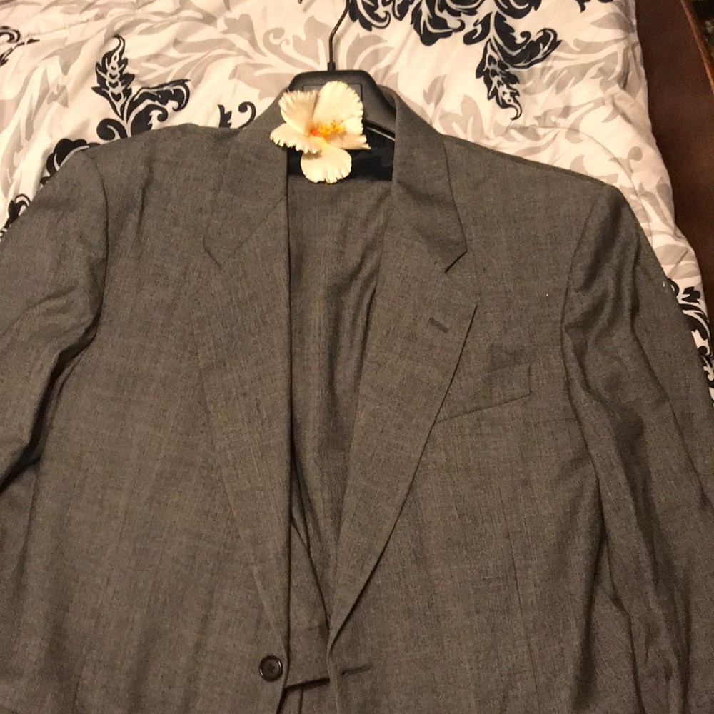 Men’s Suit